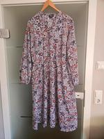 Bedrucktes Blusenkleid aus fließender Viskose Gr. 44 Hessen - Sontra Vorschau