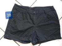Damen Shorts Gr  38 inkl Versand Nordrhein-Westfalen - Lippstadt Vorschau