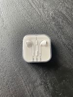 Apple EarPods mit 3,5mm Kopfhörerstecker Orginal und NEU Nordrhein-Westfalen - Bergkamen Vorschau