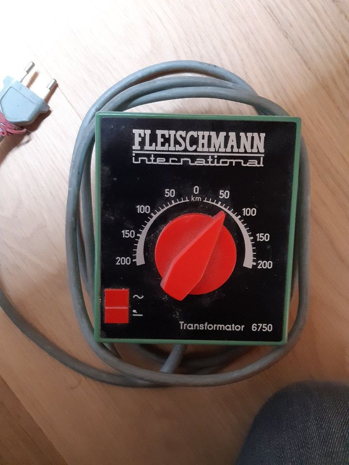 Fleischmann H0 6750 Regel-Großtransformator gebraucht in Aitrang