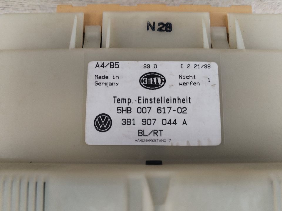 VW Passat 3B 3BG Klimaautomatik Bedienteil 3B1907044A in Bad Doberan