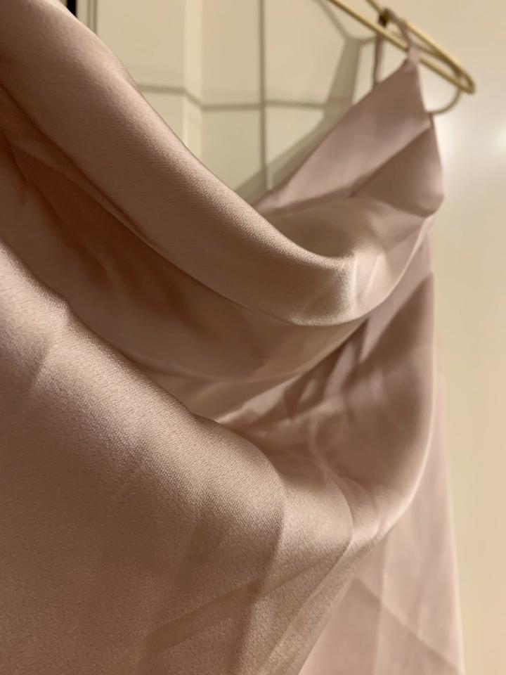 Abendkleid / Brautjungfernkleid Satin Creme / Champagnerfarbend in Wermelskirchen