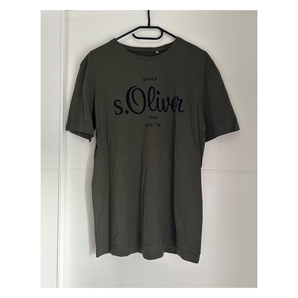 s.Oliver T-Shirt khaki Gr. M in Dörpen