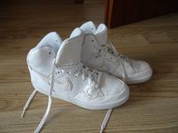 Nike Sneaker Schuhe Größe 42 Nordrhein-Westfalen - Meinerzhagen Vorschau