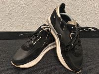 Ghoud Rush Gr. 39 schwarz gold Sneaker Essen - Rellinghausen Vorschau