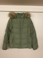 Winterjacke Daunenjacke Tommy Hilfiger Gr. 152 Nordrhein-Westfalen - Willich Vorschau