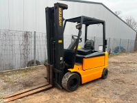 Hyster Elektro 4 Rad J3.00 xm Nordrhein-Westfalen - Dinslaken Vorschau