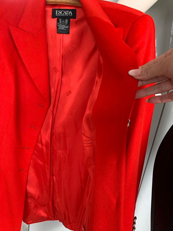 Escada Placenza Rabit Angora Wolle Blazer Größe 38 Rot in Düsseldorf