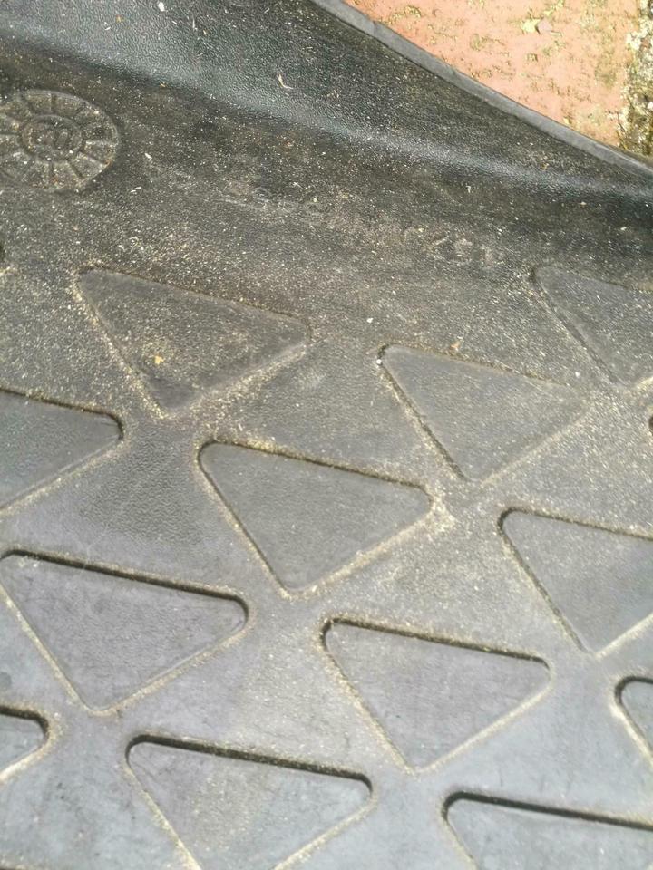 Kofferraumwanne Ford Mondeo Kofferraum Matte Wanne in Mühl Rosin
