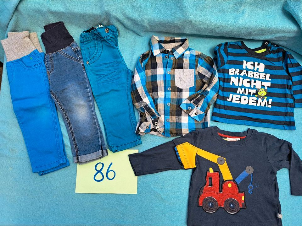 Kleiderpaket Jungen Größe 86 Marken in Heinade