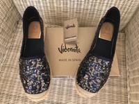 Schuhe, Espadrilles blau m. Pailetten, Neuw., Gr. 38, hochwertig Kreis Pinneberg - Halstenbek Vorschau