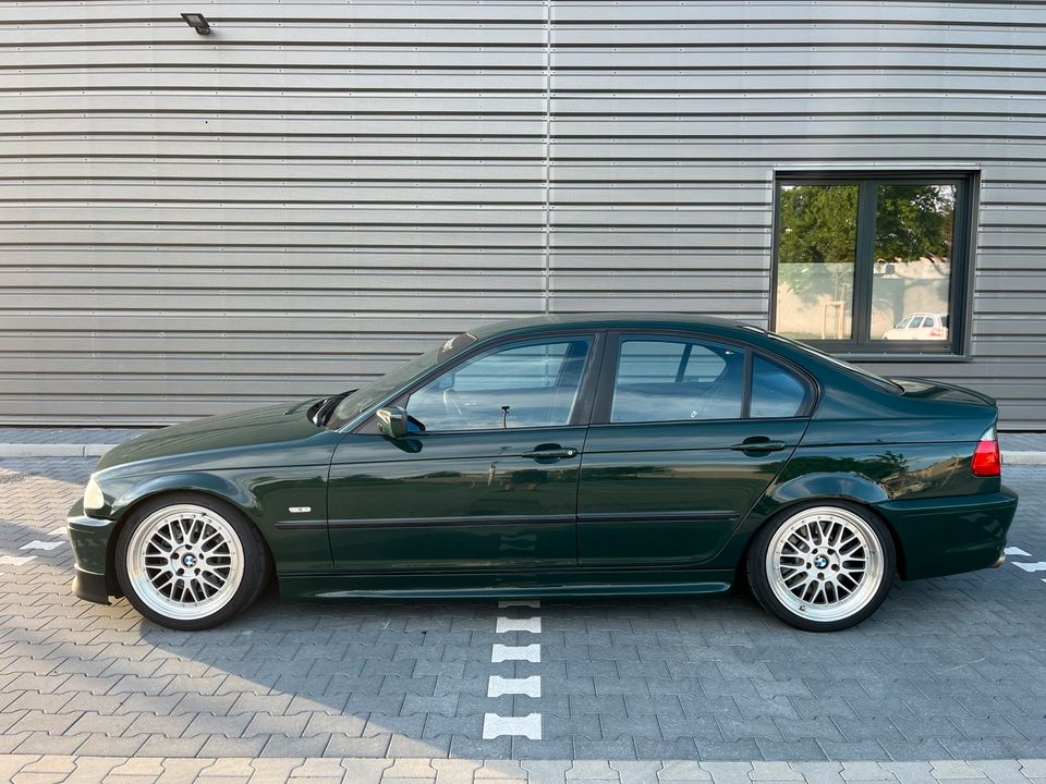 BMW E46 330i Ringtool British Racing Green in Hohen Neuendorf