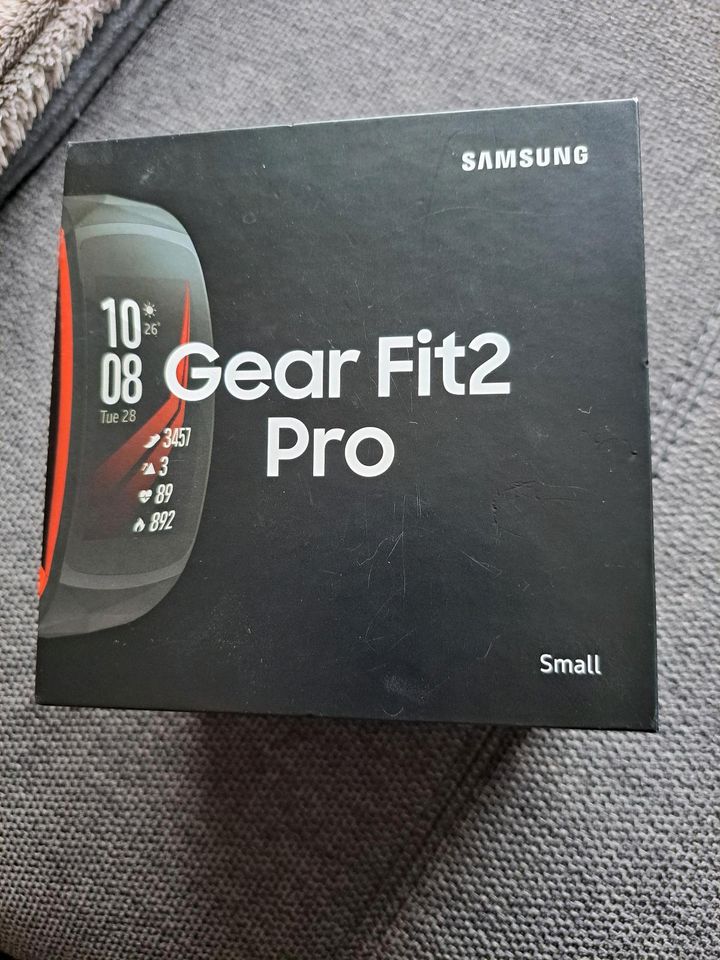 Samsung Gear Fit 2 Pro9 in Großheubach