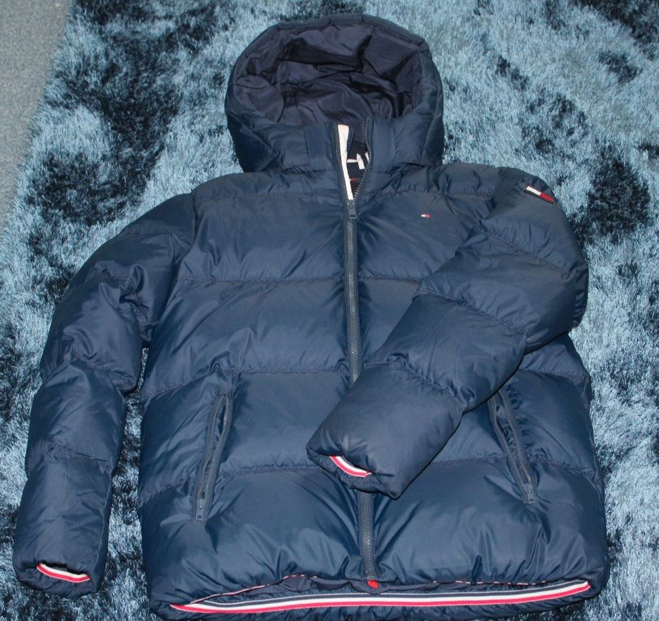 Tommy Hilfiger Jacke Größe 164 - TOP Zustand! in Bergkamen