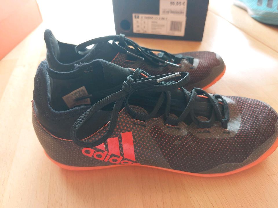 Hallenschuhe Adidas  Gr. 38 in Sonnen