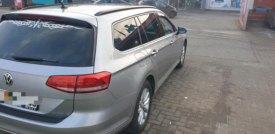 VW Passat b8 2.0 TDI Bj 10.2017 in Husum