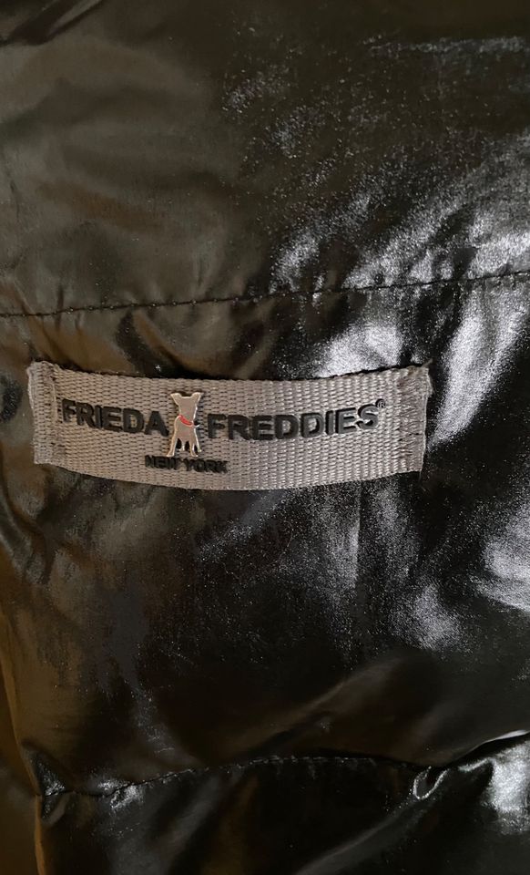 Frieda & Freddies | Steppjacke | Schwarz | GR. 36 in Unterhaching