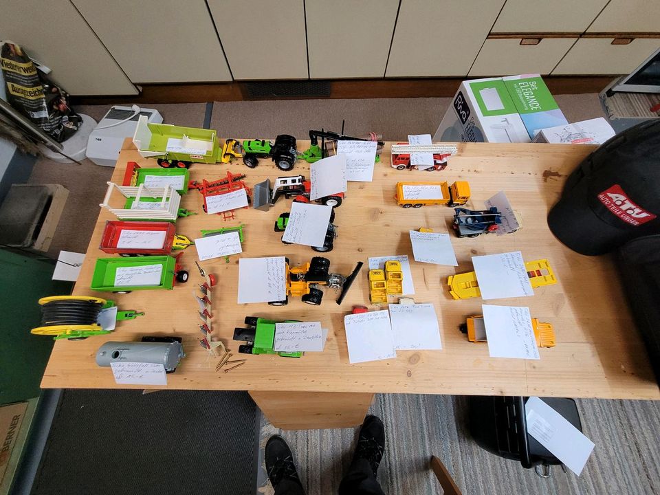 Siku, Matchbox, Auto, Traktor und Anhänger usw. in Barbing