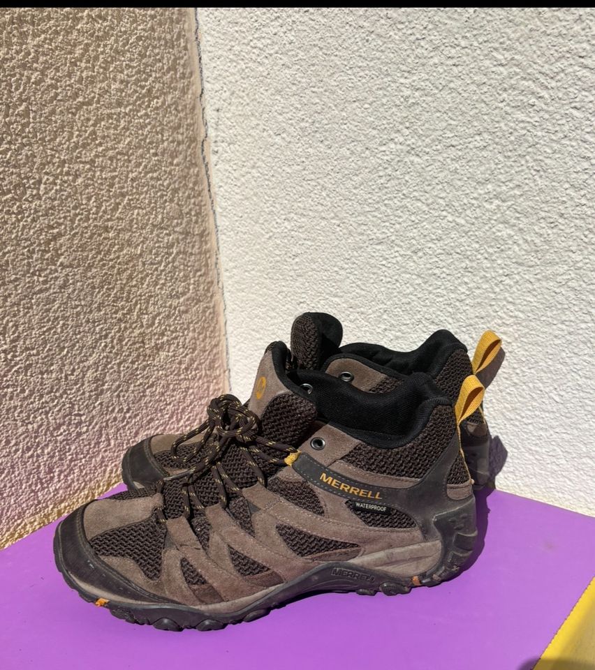 Merrell Accentor 3 Mid Waterproof Herren Wanderschuhe EUR 43,5 in Berlin