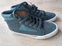 Wunderschöne blaue Sneaker Gr. 39 Neu Niedersachsen - Oldendorf (Landkreis Stade) Vorschau