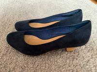 Pumps, blau, Velourleder, Gr. 37, neu Altona - Hamburg Ottensen Vorschau