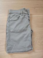 Damen Shorts Khaki – Marke Please – Gr. M Frankfurt am Main - Sachsenhausen Vorschau