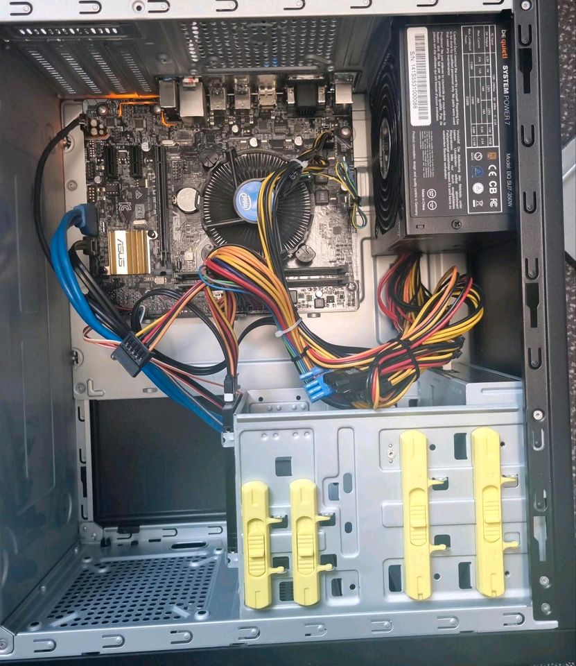PC Computer I3-6100 8GB Arbeitsspeicher in Andernach