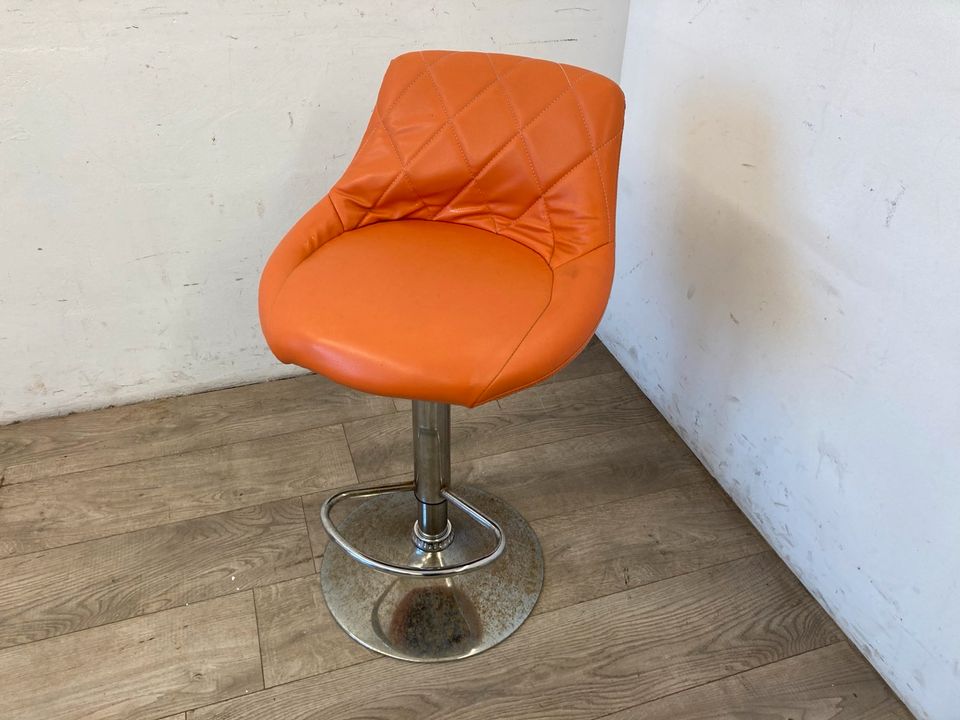 #A Barhocker orange Kunstleder Edelstahl Metallgestell in Burgstädt