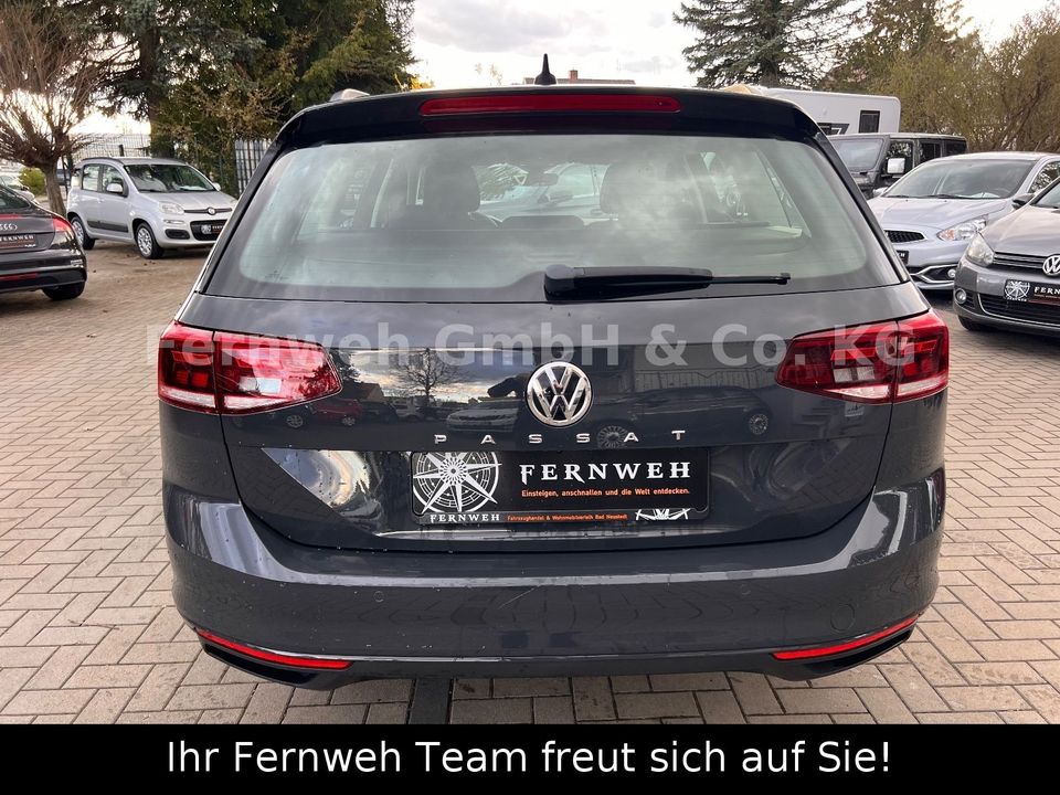 Volkswagen Passat Variant Basis // 1.HAND // NAVI // UVM! in Bad Neustadt a.d. Saale