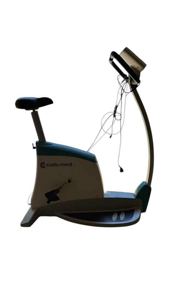 Ergometer / Fahrrad für Ergometrie Cutso MED EC3000 in Runkel