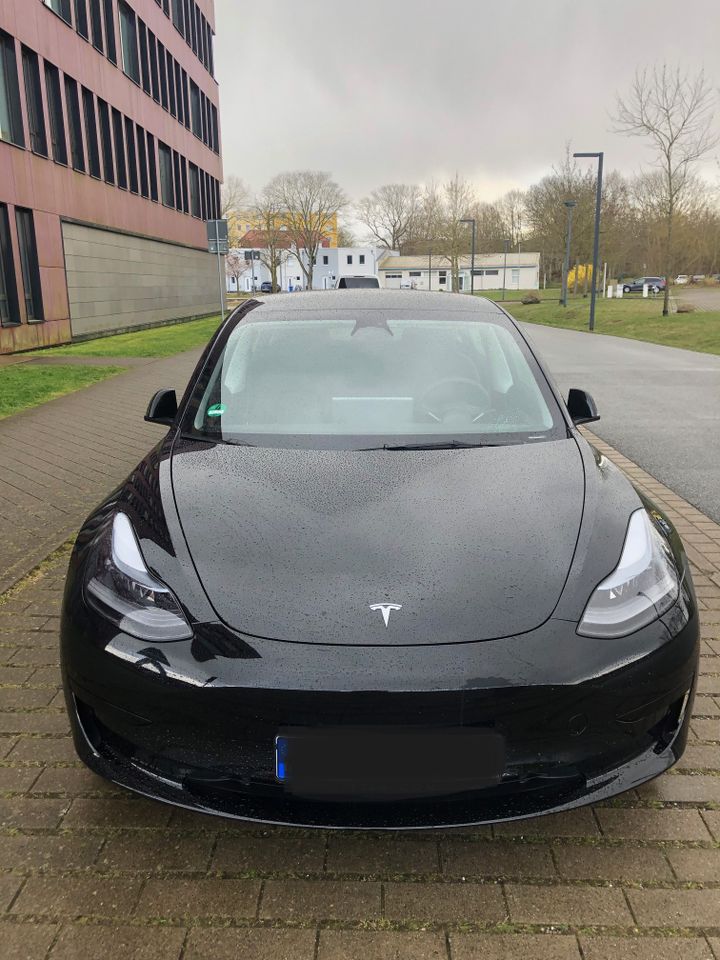 Top gepflegter Tesla Model 3 SR, 60KWh LFP, privat in Rostock