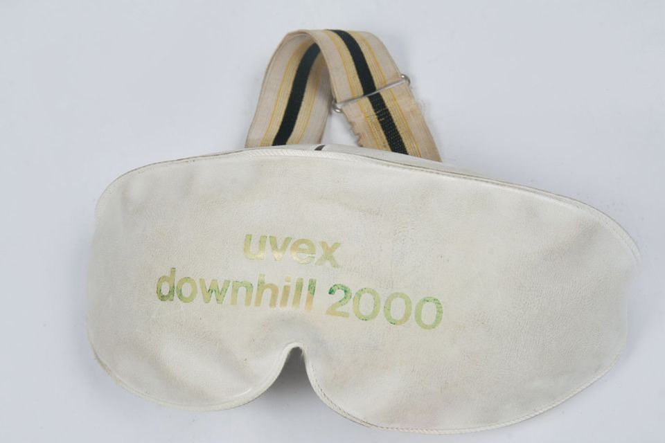 Uvex downhill 2000 Skibrille vintage 70er mit Schutztasche in Berching