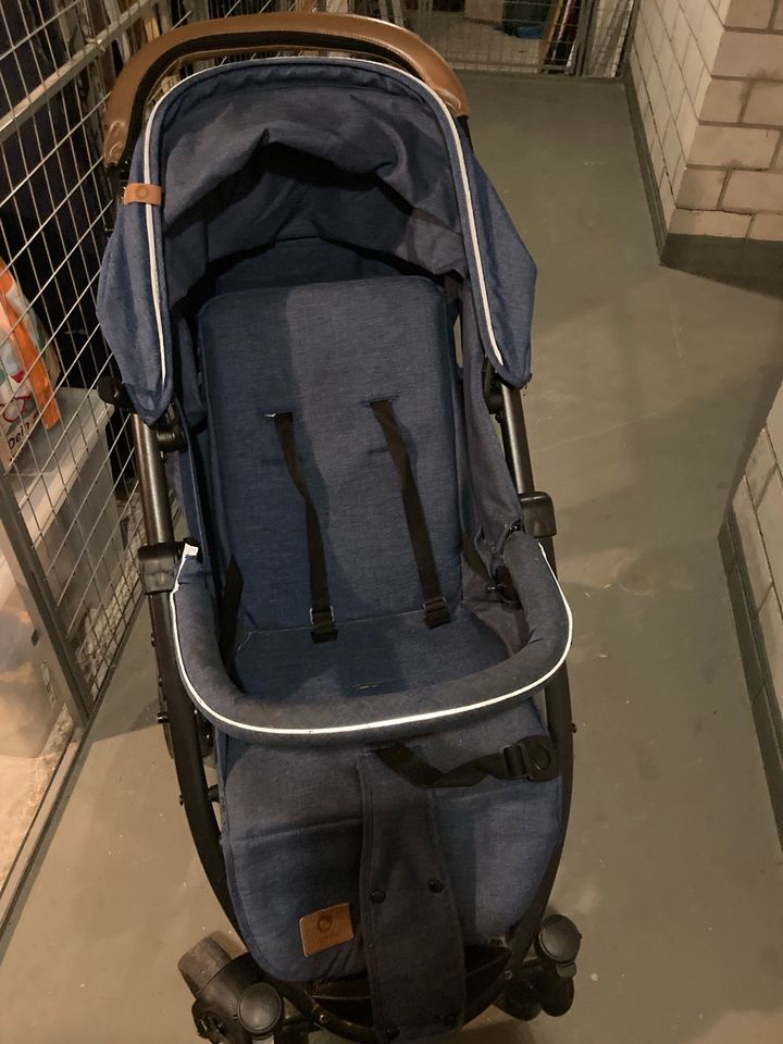 Kinderwagen bu in Köln