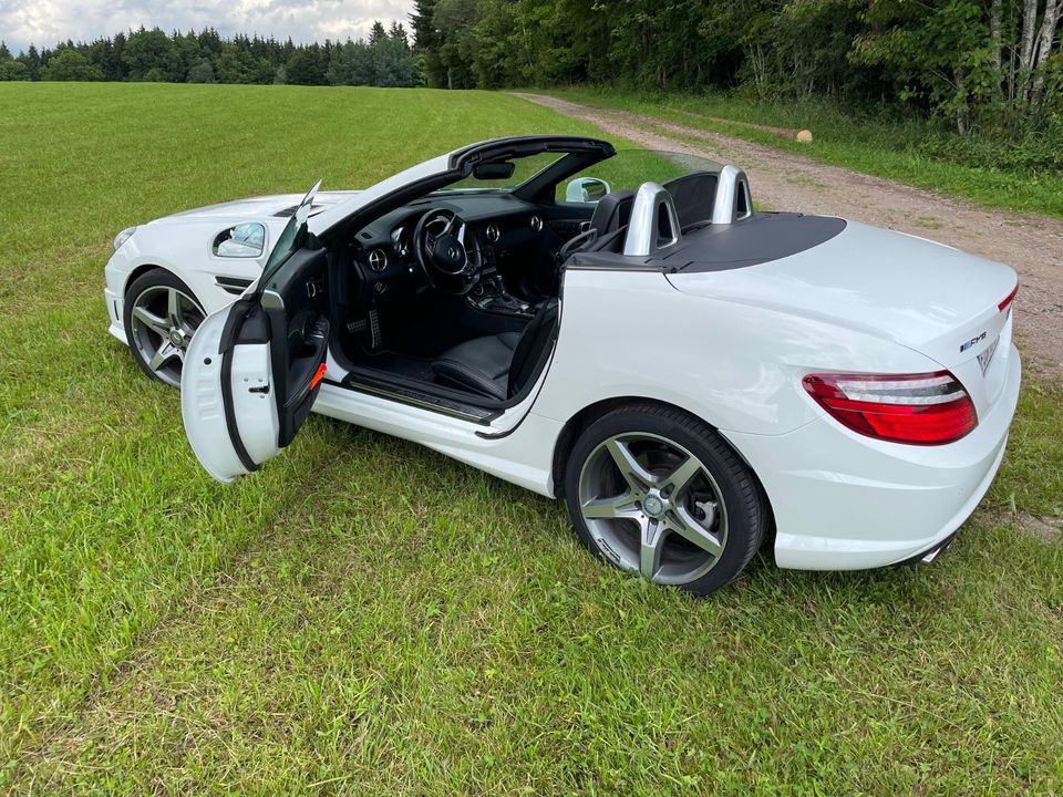 MB SLK 350 AMG-Line / Carbon Look / Airscarf / Panoramadach in Freudenstadt