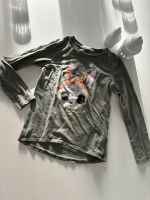 H&M Longsleeve Sweatshirt Langarmshirt Gr. 122/128 oliv mit Hase Rheinland-Pfalz - Neuwied Vorschau