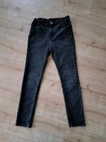 H&M Jungen Jeans skinny fit Gr. 164 schwarz Niedersachsen - Lüchow Vorschau