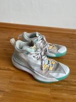 Jordan Zion Schuhe Gr. 38 Niedersachsen - Staufenberg Vorschau