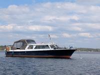 Motorboot 12m Stahlboot 3 in 1 Wohn-, Badeboot & Eisbrecher Berlin - Spandau Vorschau