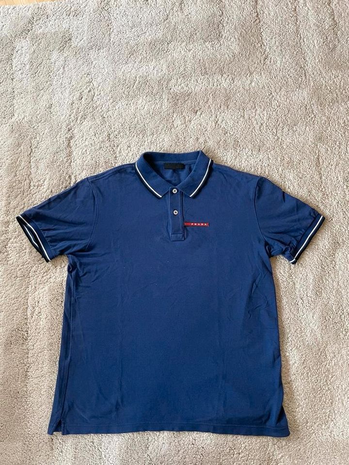 Prada Poloshirt Herren L in Olpe