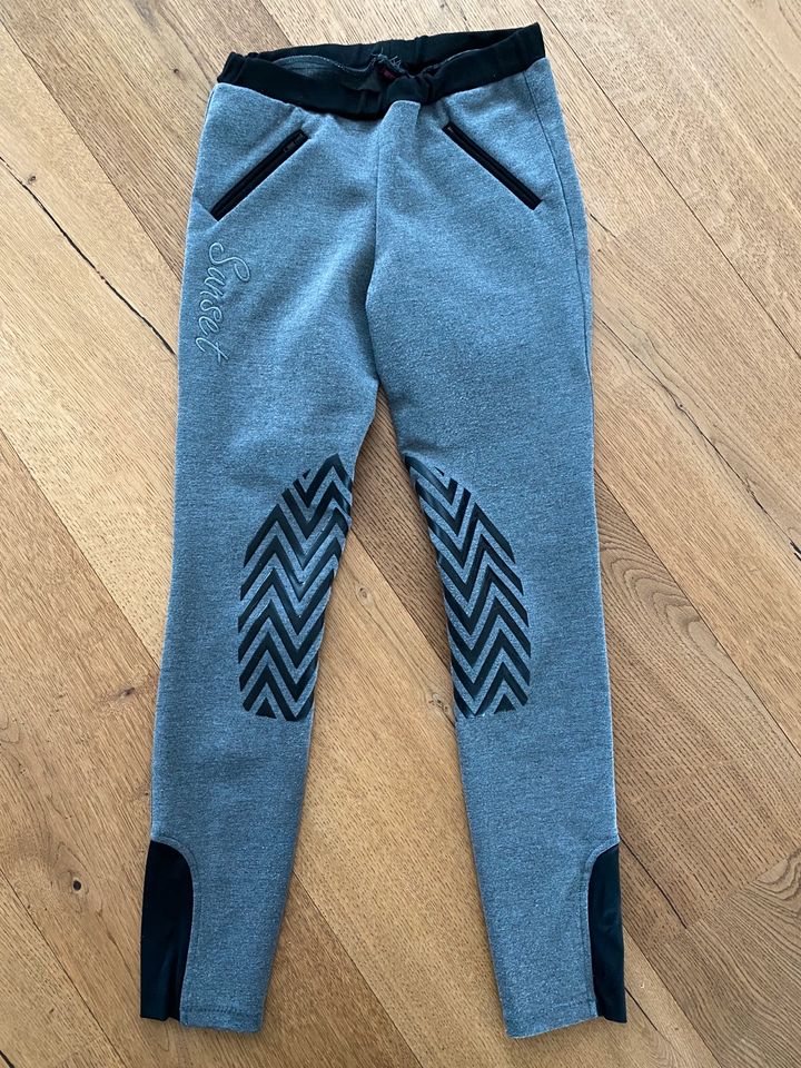 Reithose Leggings Größe 146/152 in Bayern - Rott am Inn | eBay  Kleinanzeigen ist jetzt Kleinanzeigen