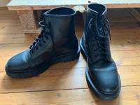Dr. Martens Stiefel vegan schwarz Gr. 42 Nürnberg (Mittelfr) - Mitte Vorschau