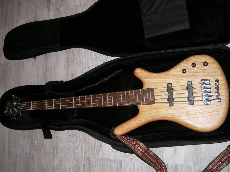 WARWICK 5 Saiter Bass in St. Georgen