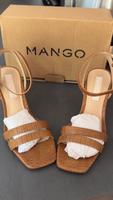 MNG Mango High Heels / Pumps  Leder Gr 36 Neuwertig Schleswig-Holstein - Henstedt-Ulzburg Vorschau