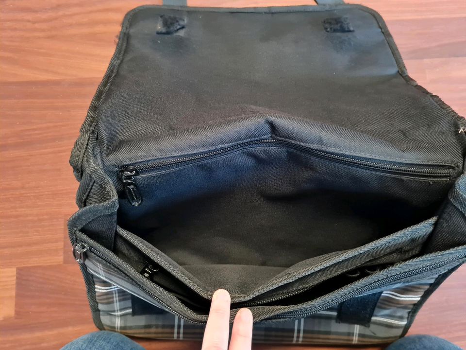 Marc Picard Umhängetasche Schultertasche Karo als Laptop Tasche in Frankfurt am Main