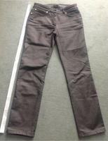 Escada Jeans leichter Strech in Metall/Silber Gr 36 Hessen - Groß-Gerau Vorschau