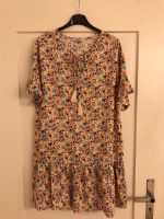 Tunika Blusenkleid Kleid mit Blumen neu S Baden-Württemberg - Schömberg Vorschau