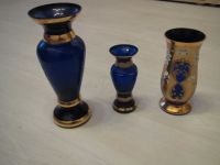 Vase, blau, Bohemia, Gold und Blumendekor 3 Vasen Hessen - Florstadt Vorschau
