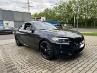 All black 220i Coupe mit M Paket Hessen - Dreieich Vorschau