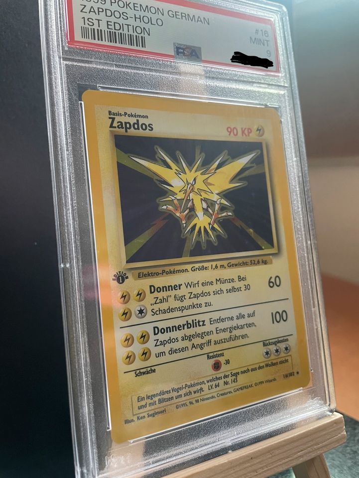 Zapdos Holo 1. Edition PSA 9 German 16/102 Pokemon in Stuttgart