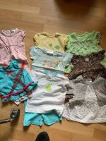 Kleider, T-Shirts, kurze Hose, Strampler, Größe 62 babypaket ♥️ Nordrhein-Westfalen - Goch Vorschau